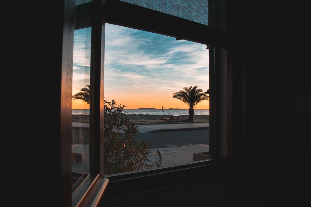 Dreams On The Sea Apartment Torre Grande Bagian luar foto